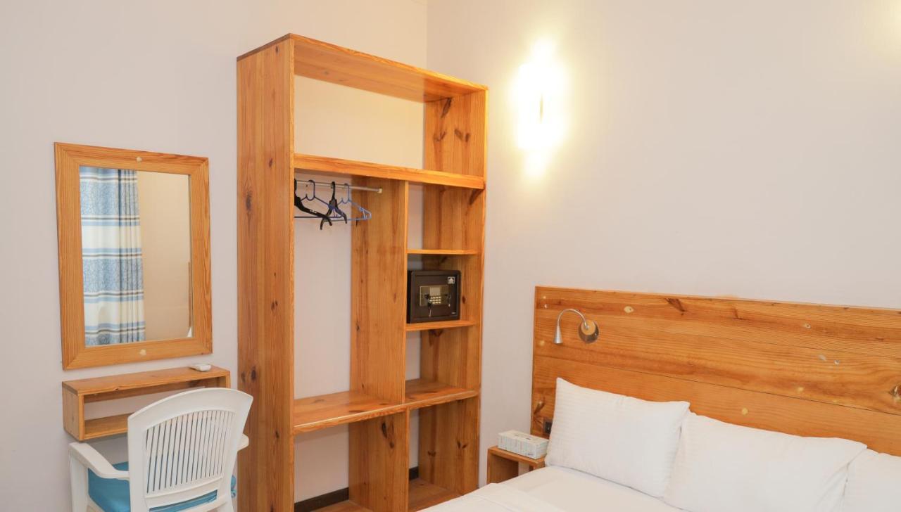 Orimas Retreat Hotel Тулусдоо Екстериор снимка